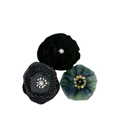 3 jolies fleurs Petaloo noires